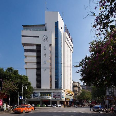 Wanxing Hotel Chao Yang Square Branch 南宁 外观 照片